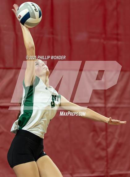 Thumbnail 3 in Lincoln Southwest vs Papillion-LaVista South (NSAA Class A Quarterfinal) photogallery.