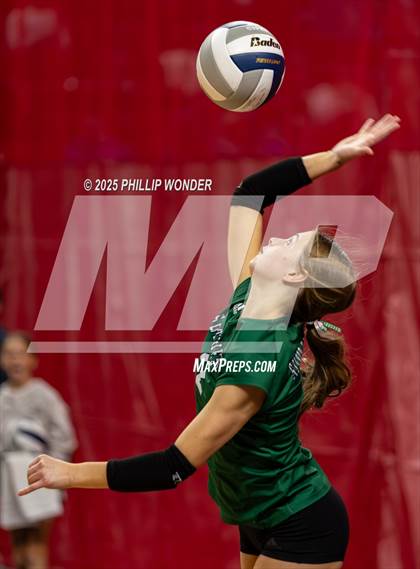 Thumbnail 3 in Lincoln Southwest vs Papillion-LaVista South (NSAA Class A Quarterfinal) photogallery.