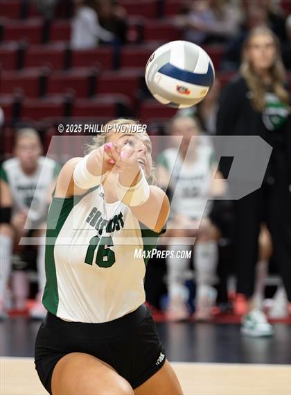 Thumbnail 1 in Lincoln Southwest vs Papillion-LaVista South (NSAA Class A Quarterfinal) photogallery.