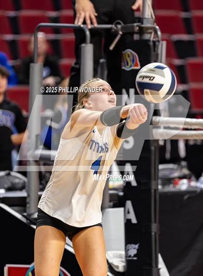 Thumbnail 1 in Lincoln Southwest vs Papillion-LaVista South (NSAA Class A Quarterfinal) photogallery.