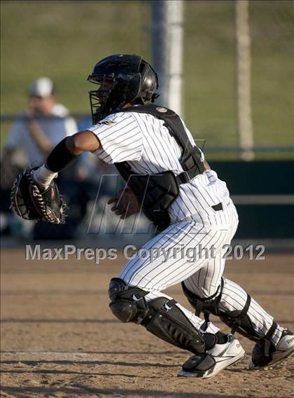 Thumbnail 2 in La Sierra @ Citrus Valley photogallery.