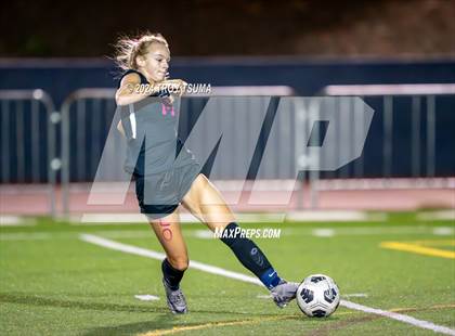 Thumbnail 3 in Barlow @ Lake Oswego photogallery.