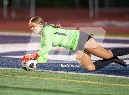 Thumbnail 3 in Barlow @ Lake Oswego photogallery.