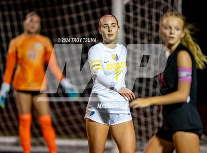 Thumbnail 1 in Barlow @ Lake Oswego photogallery.