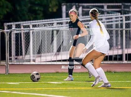Thumbnail 2 in Barlow @ Lake Oswego photogallery.