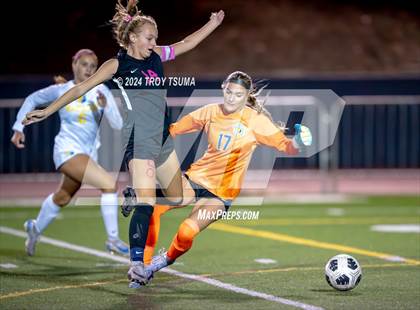 Thumbnail 1 in Barlow @ Lake Oswego photogallery.
