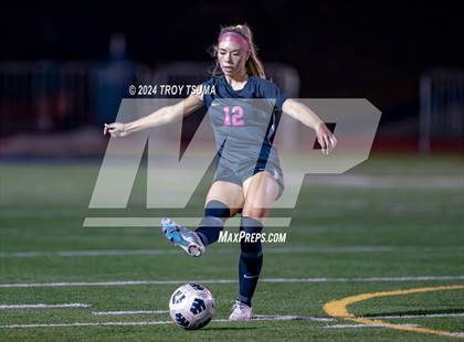 Thumbnail 1 in Barlow @ Lake Oswego photogallery.