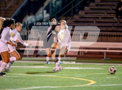 Thumbnail 1 in Barlow @ Lake Oswego photogallery.