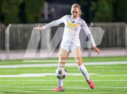 Thumbnail 3 in Barlow @ Lake Oswego photogallery.