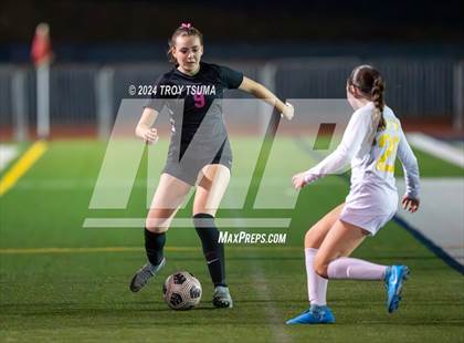 Thumbnail 2 in Barlow @ Lake Oswego photogallery.