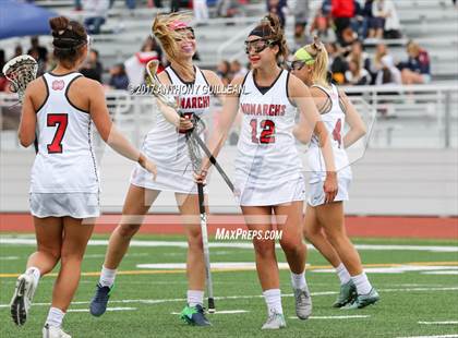 Thumbnail 3 in Mater Dei vs St. Margaret's (CIF-SS Semifinal) photogallery.