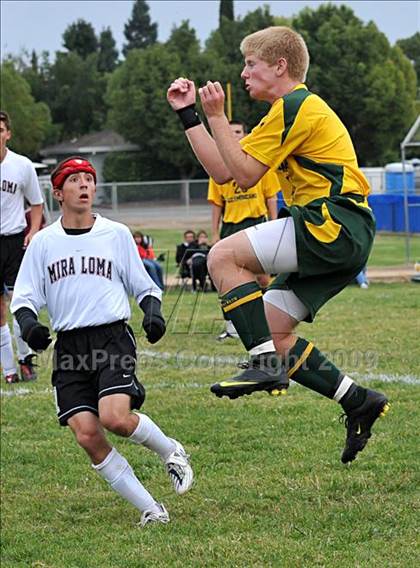 Thumbnail 3 in Rio Americano @ Mira Loma photogallery.