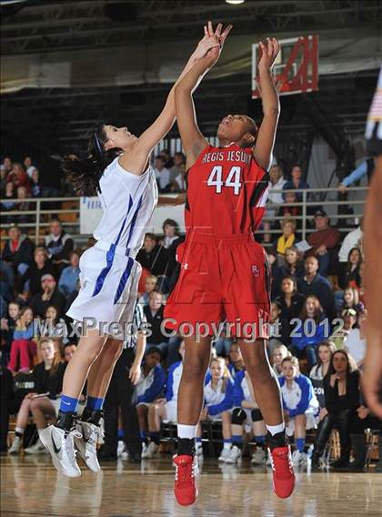Thumbnail 3 in Regis Jesuit @ Highlands Ranch photogallery.