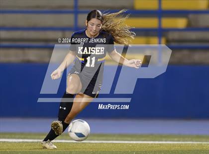 Thumbnail 3 in Kahuku @ Kaiser photogallery.