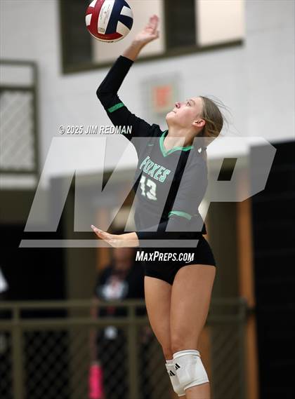 Thumbnail 2 in Caddo Mills vs. Lancaster photogallery.