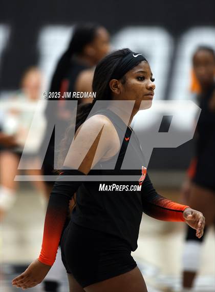 Thumbnail 1 in Caddo Mills vs. Lancaster photogallery.