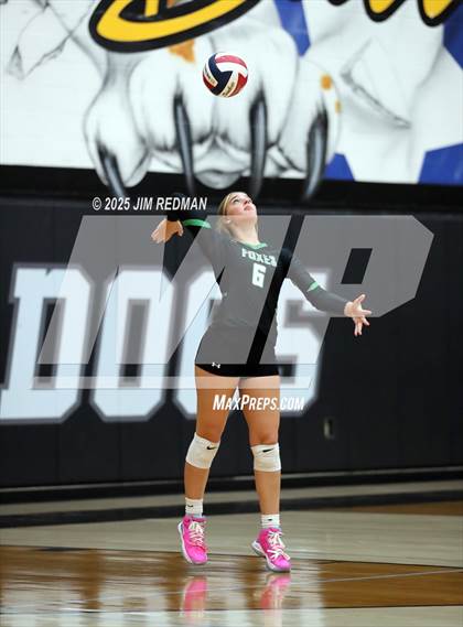 Thumbnail 1 in Caddo Mills vs. Lancaster photogallery.