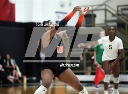Thumbnail 2 in Caddo Mills vs. Lancaster photogallery.