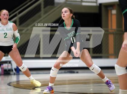 Thumbnail 3 in Caddo Mills vs. Lancaster photogallery.