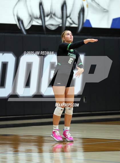 Thumbnail 2 in Caddo Mills vs. Lancaster photogallery.