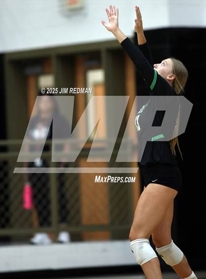 Thumbnail 3 in Caddo Mills vs. Lancaster photogallery.