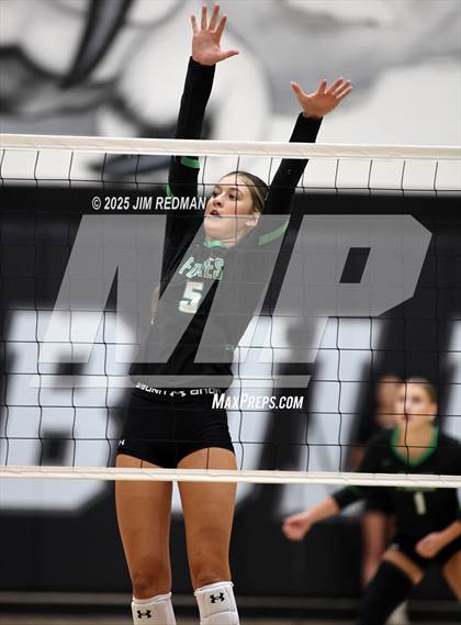 Thumbnail 1 in Caddo Mills vs. Lancaster photogallery.