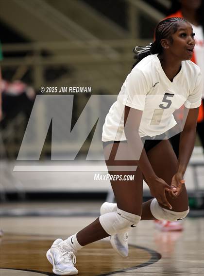 Thumbnail 1 in Caddo Mills vs. Lancaster photogallery.