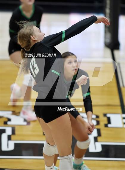 Thumbnail 2 in Caddo Mills vs. Lancaster photogallery.