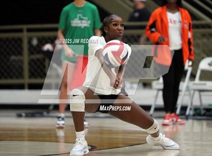 Thumbnail 3 in Caddo Mills vs. Lancaster photogallery.