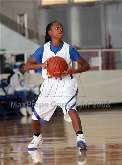 Thumbnail 3 in Warren vs. Channelview (McDonald's Texas Invitational) photogallery.