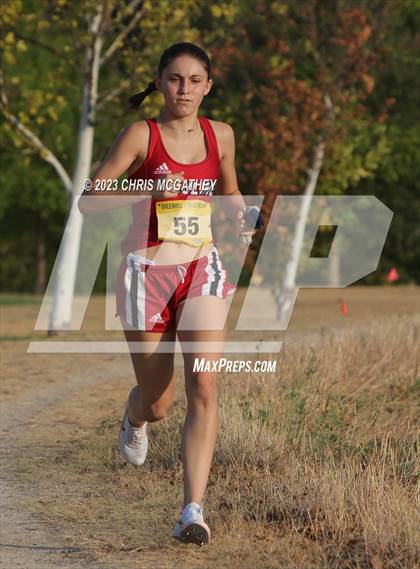 Thumbnail 2 in Greenhill/Luke's Locker Six Mile Relay photogallery.