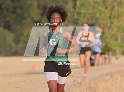 Thumbnail 3 in Greenhill/Luke's Locker Six Mile Relay photogallery.