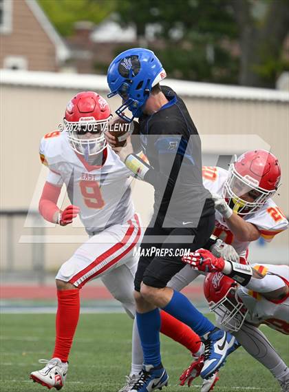 Thumbnail 2 in Williamsville East @ Kenmore West photogallery.