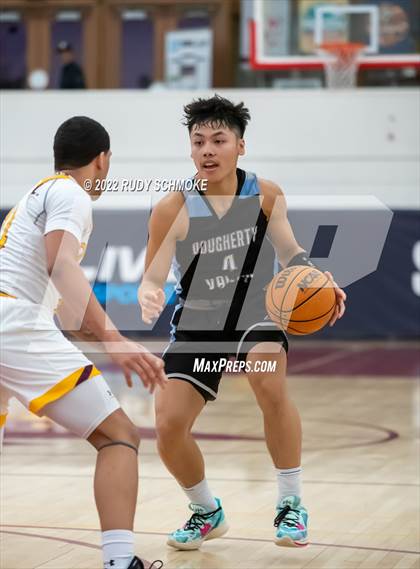 Thumbnail 3 in Dougherty Valley vs. O'Dea (Torrey Pines Holiday Classic Tip-Off) photogallery.