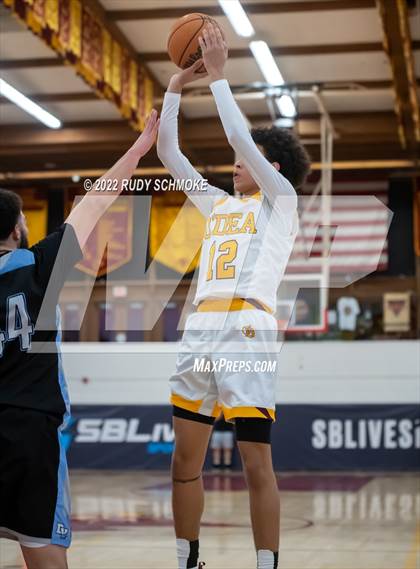 Thumbnail 1 in Dougherty Valley vs. O'Dea (Torrey Pines Holiday Classic Tip-Off) photogallery.