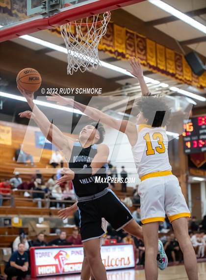 Thumbnail 1 in Dougherty Valley vs. O'Dea (Torrey Pines Holiday Classic Tip-Off) photogallery.