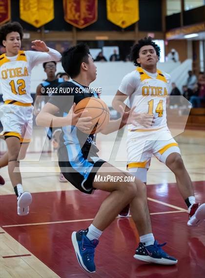 Thumbnail 1 in Dougherty Valley vs. O'Dea (Torrey Pines Holiday Classic Tip-Off) photogallery.