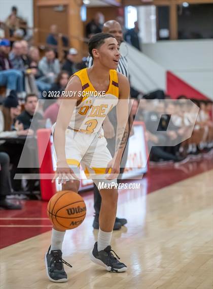 Thumbnail 1 in Dougherty Valley vs. O'Dea (Torrey Pines Holiday Classic Tip-Off) photogallery.