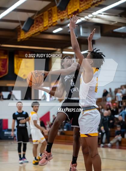 Thumbnail 1 in Dougherty Valley vs. O'Dea (Torrey Pines Holiday Classic Tip-Off) photogallery.