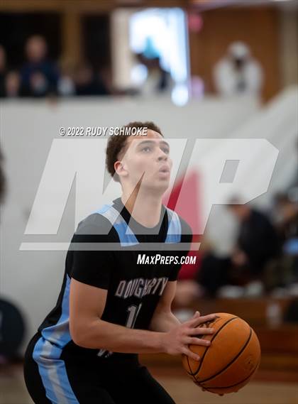 Thumbnail 2 in Dougherty Valley vs. O'Dea (Torrey Pines Holiday Classic Tip-Off) photogallery.