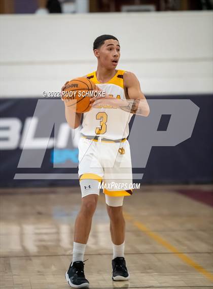 Thumbnail 2 in Dougherty Valley vs. O'Dea (Torrey Pines Holiday Classic Tip-Off) photogallery.