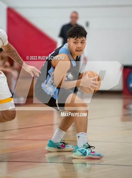 Thumbnail 3 in Dougherty Valley vs. O'Dea (Torrey Pines Holiday Classic Tip-Off) photogallery.