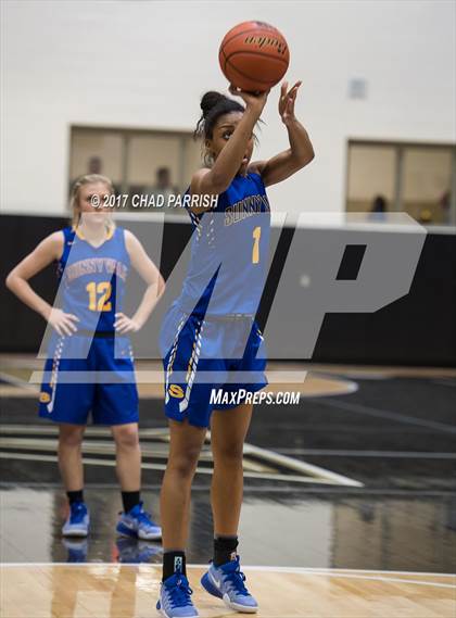 Thumbnail 2 in Sunnyvale vs. Alba-Golden (UIL 3A Regional Quarterfinal Playoff) photogallery.