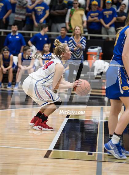 Thumbnail 3 in Sunnyvale vs. Alba-Golden (UIL 3A Regional Quarterfinal Playoff) photogallery.