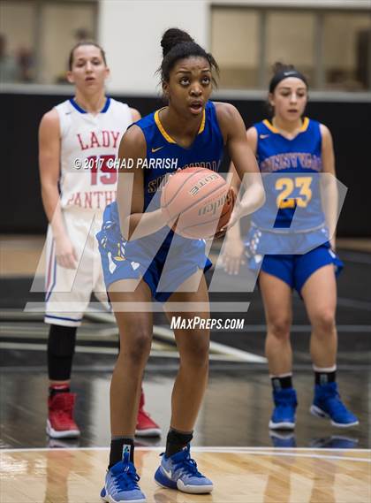 Thumbnail 2 in Sunnyvale vs. Alba-Golden (UIL 3A Regional Quarterfinal Playoff) photogallery.