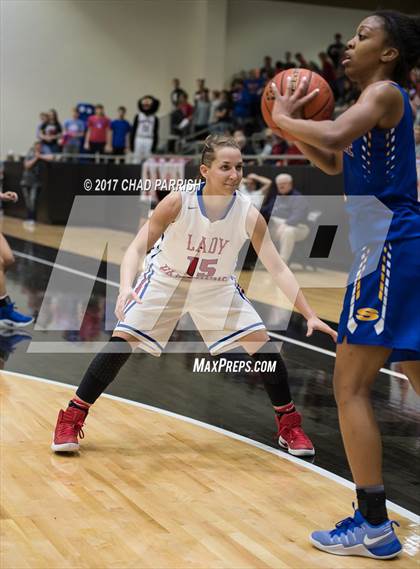 Thumbnail 2 in Sunnyvale vs. Alba-Golden (UIL 3A Regional Quarterfinal Playoff) photogallery.