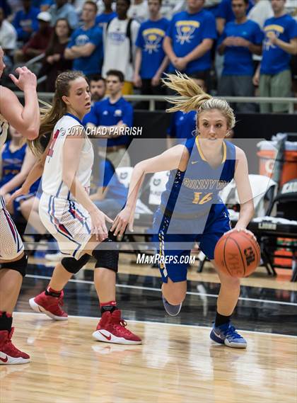 Thumbnail 2 in Sunnyvale vs. Alba-Golden (UIL 3A Regional Quarterfinal Playoff) photogallery.