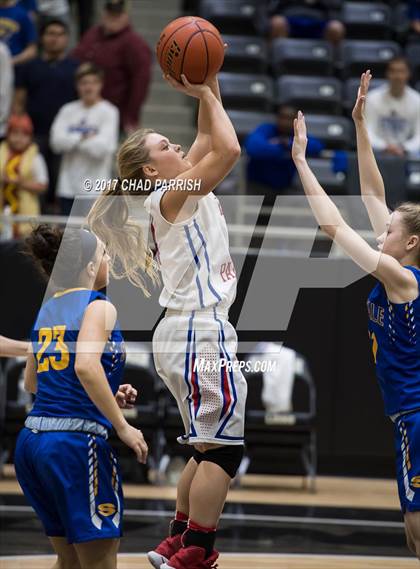 Thumbnail 2 in Sunnyvale vs. Alba-Golden (UIL 3A Regional Quarterfinal Playoff) photogallery.
