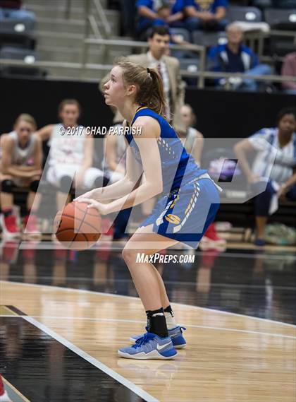 Thumbnail 3 in Sunnyvale vs. Alba-Golden (UIL 3A Regional Quarterfinal Playoff) photogallery.