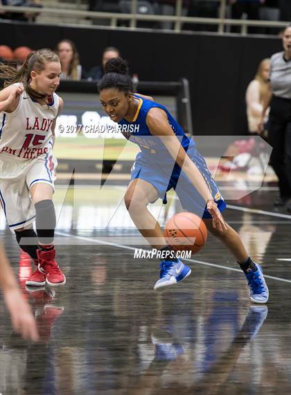 Thumbnail 3 in Sunnyvale vs. Alba-Golden (UIL 3A Regional Quarterfinal Playoff) photogallery.
